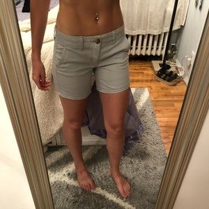 American Eagle Midi Cargo Shorts